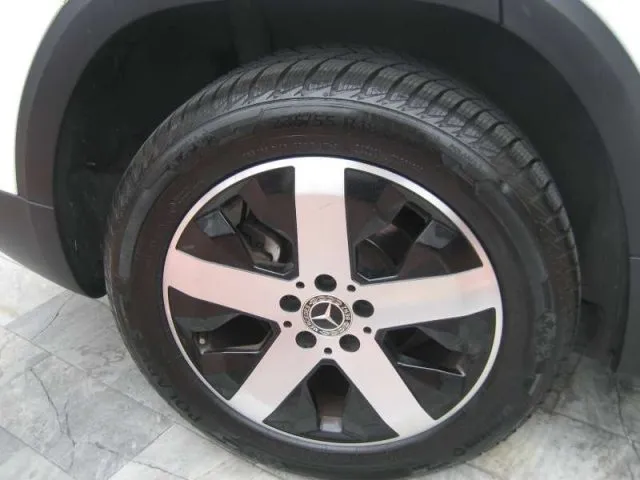 Mercedes-Benz GLB 200 D AUTOMATIC SPORT PLUS - Foto 8