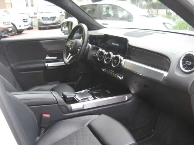 Mercedes-Benz GLB 200 D AUTOMATIC SPORT PLUS - Foto 10