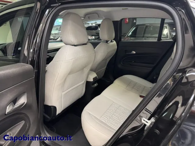 Fiat 600 Hybrid 100 CV DCT MHEV La Prima--13.000KM - Foto 10