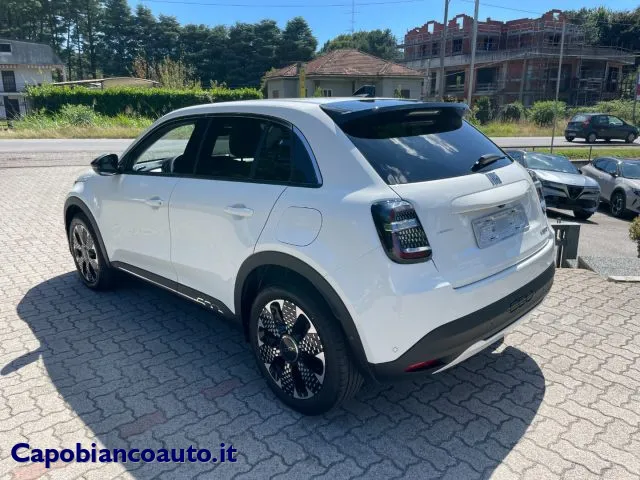 Fiat 600 Hybrid 100 CV DCT MHEV La Prima--7.900KM! - Foto 6