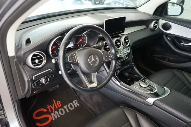 Mercedes-Benz GLC 250 d 4Matic Sport Grigio Opaco Uniprop. Tagliandata - Foto 6