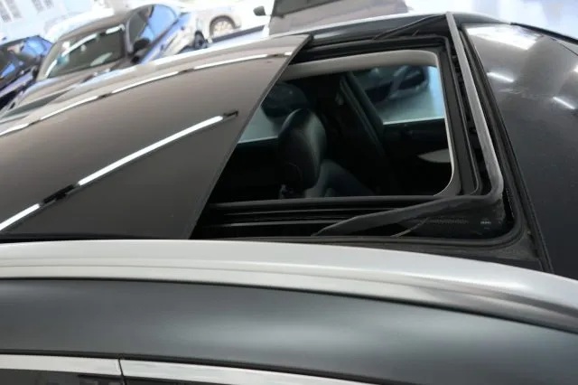 Mercedes-Benz GLC 250 d 4Matic Sport Grigio Opaco Uniprop. Tagliandata - Foto 11