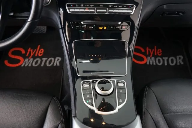 Mercedes-Benz GLC 250 d 4Matic Sport Grigio Opaco Uniprop. Tagliandata - Foto 14