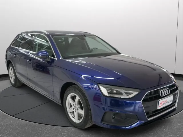 Audi A4 Avant 35 TDI Str. Advantage Full Uniprop. Tagliand - Foto 2