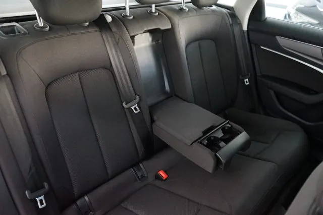 Audi A6 Avant 40 2.0 TDI S tronic Business Italiana Uff. - Foto 8