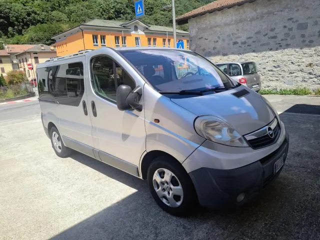 Opel Vivaro 27 2.0 CDTI 120CV PC-TN Combi 9 posti - Foto 1