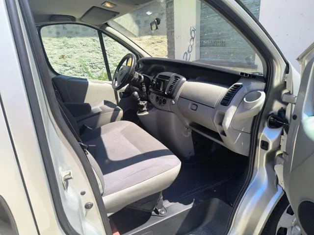 Opel Vivaro 27 2.0 CDTI 120CV PC-TN Combi 9 posti - Foto 8