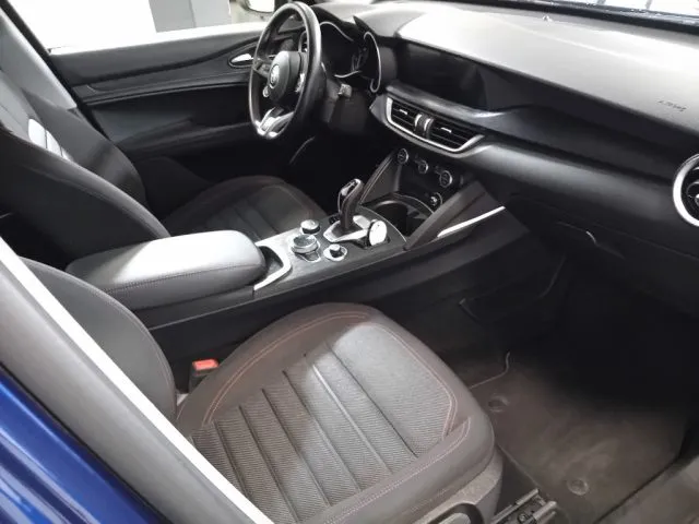 Alfa Romeo Stelvio Stelvio 2.2 T.diesel 160CV AT8 RWD Bus. - Foto 11