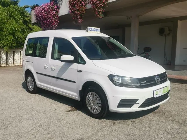 Volkswagen Caddy 1.4 TGI DSG Trendline 5 POSTI autovettura - Foto 6