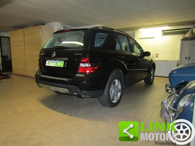 Mercedes-Benz ML 320 CDI 3.0 sport 224cv 4matic G-tronic FARI LED - Foto 4
