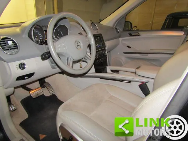 Mercedes-Benz ML 320 CDI 3.0 sport 224cv 4matic G-tronic FARI LED - Foto 7