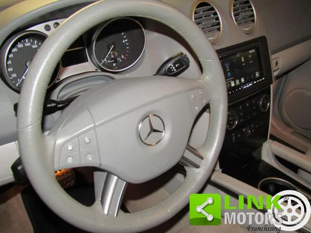 Mercedes-Benz ML 320 CDI 3.0 sport 224cv 4matic G-tronic FARI LED - Foto 8