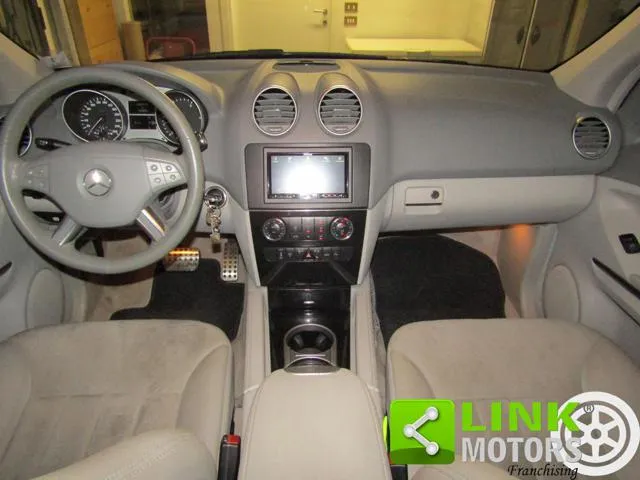 Mercedes-Benz ML 320 CDI 3.0 sport 224cv 4matic G-tronic FARI LED - Foto 10