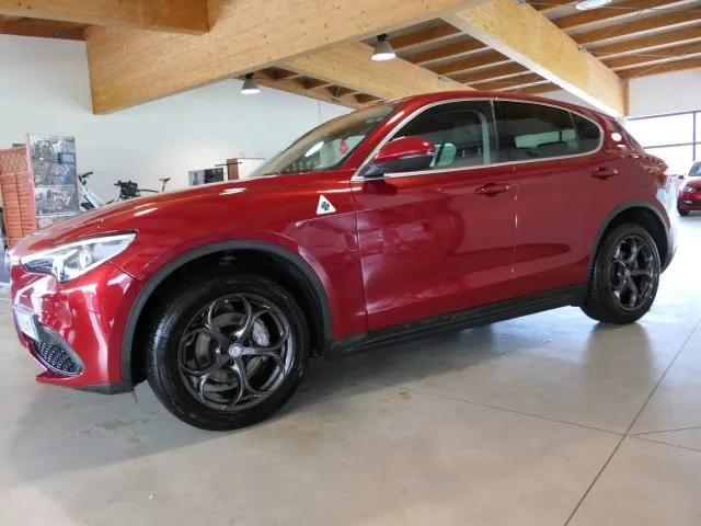 Alfa Romeo Stelvio Stelvio 2.0 Turbo 280CV AT8 Q4 First Ed. - Foto 1