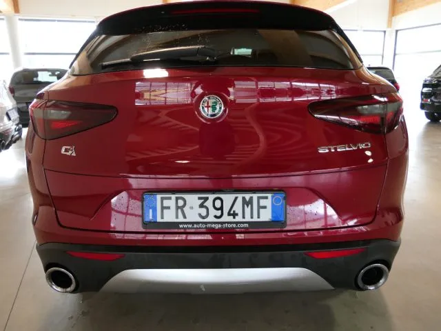 Alfa Romeo Stelvio Stelvio 2.0 Turbo 280CV AT8 Q4 First Ed. - Foto 4