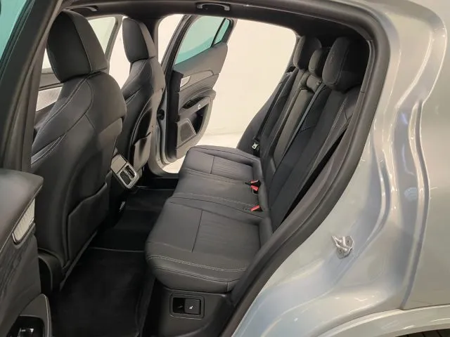 Maserati Grecale 2.0 MHEV AWD Modena 330CV * PELLE *TETTO APRIBLE* - Foto 7