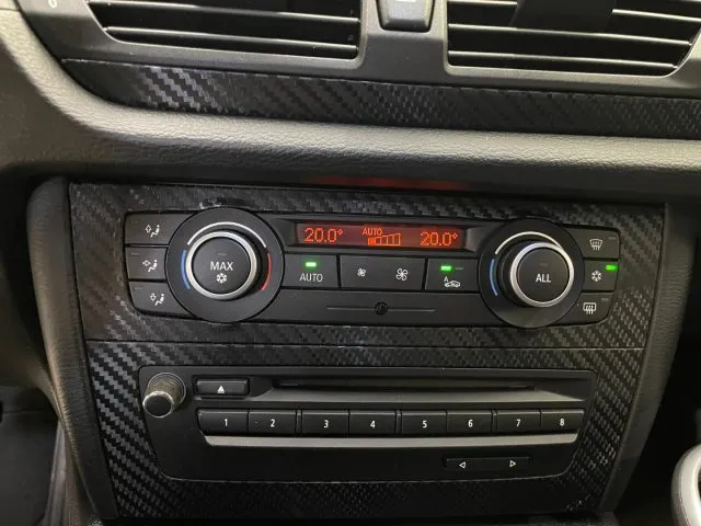 Bmw X1 sDrive18d 2.0D AUT. Futura * PELLE * 2WD - Foto 10