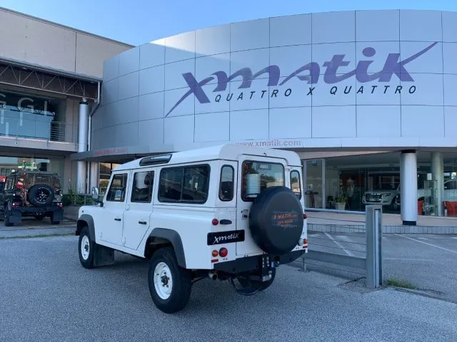 Land rover Defender 110 2.4 TD4 Station Wagon 7 POSTI - Foto 3