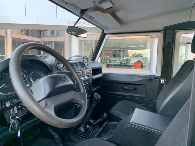 Land rover Defender 110 2.4 TD4 Station Wagon 7 POSTI - Foto 5