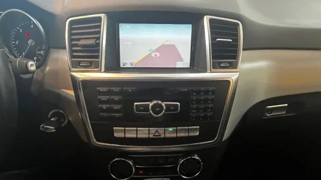 Mercedes-Benz ML 250 BlueTEC 4Matic Sport - Foto 12