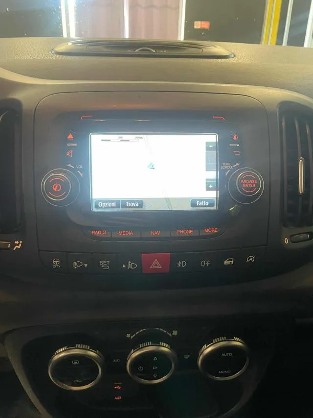 Fiat 500L Living 1.3 Multijet 85 CV Dualogic Lounge 7 POSTI - Foto 13