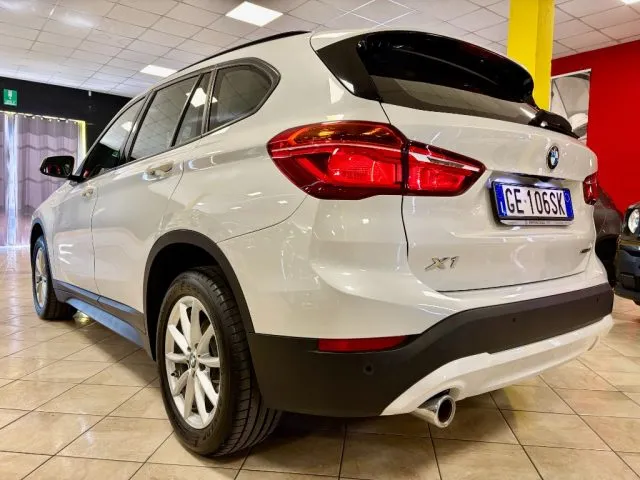 Bmw X1 sDrive18i UNIPRO - TAGLIANDI BMW - OK NEOPATENTATO - Foto 6