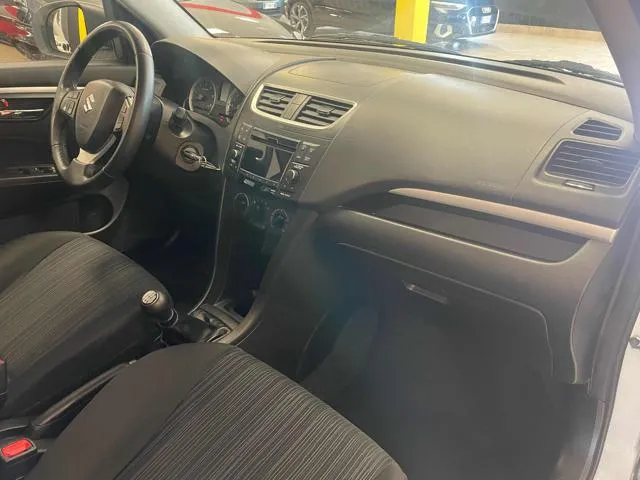 Suzuki Swift 1.3 DDiS 5 porte B-Cool - Foto 10