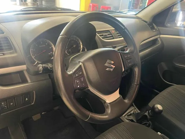 Suzuki Swift 1.3 DDiS 5 porte B-Cool - Foto 13