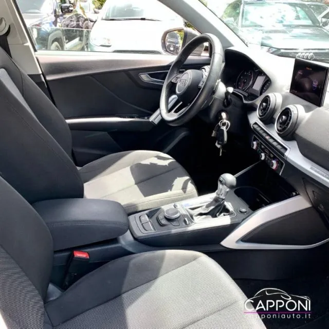 Audi Q2 Q2 35 TDI quattro S tronic Admired - Foto 10