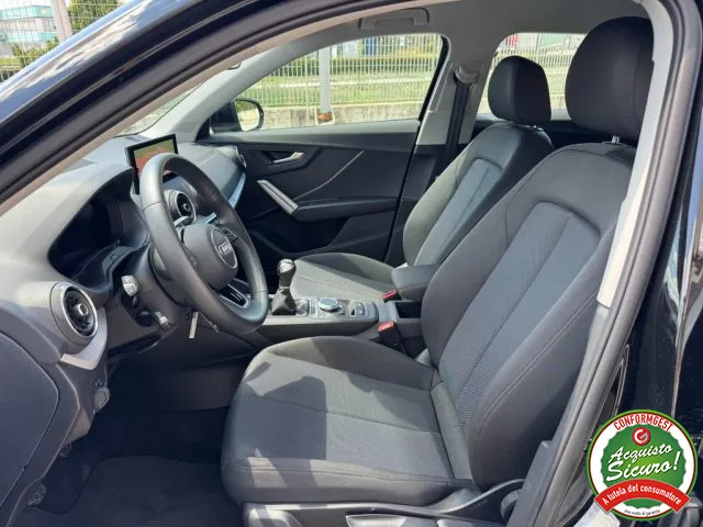 Audi Q2 Q2 35 TFSI Business - Foto 8