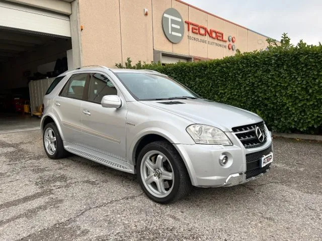 Mercedes-Benz ML 63 AMG V-Max - Foto 3