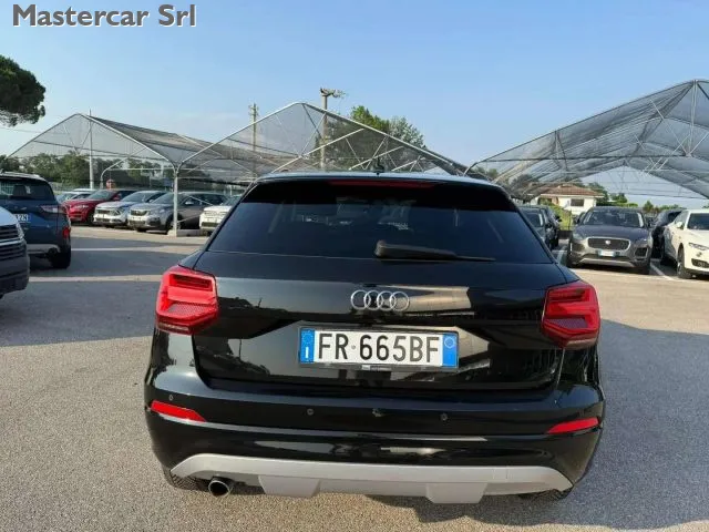 Audi Q2 Q2 1.6 tdi  -  targa  FR665BF - Foto 5