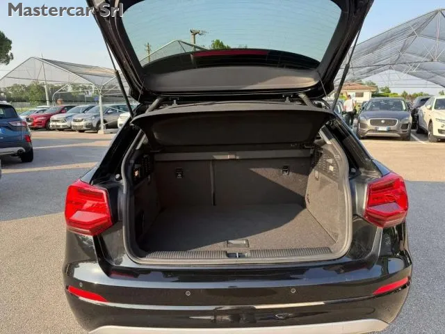 Audi Q2 Q2 1.6 tdi  -  targa  FR665BF - Foto 10