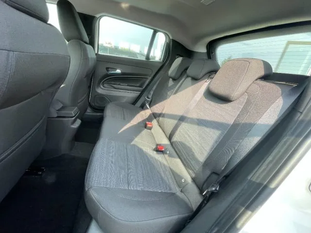 Jeep Avenger 1.2 Turbo 100 CV MHEV Longitude - Foto 8