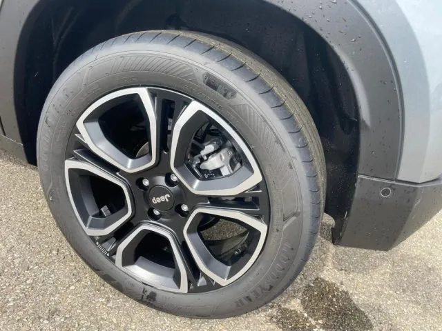 Jeep Avenger 1.2 Turbo 100 CV MHEV Summit - Foto 5