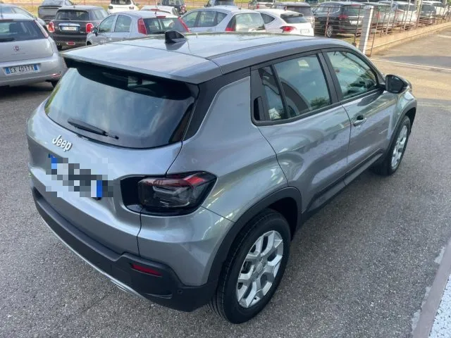 Jeep Avenger 1.2 Turbo 100 CV MHEV Altitude - Foto 12