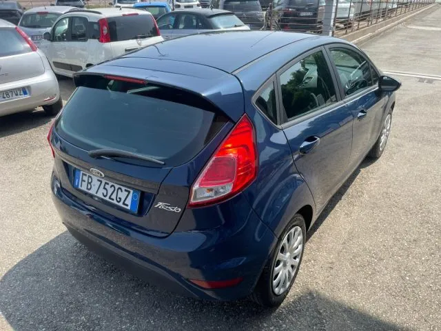 Ford Fiesta 1.2 60CV 5 porte - Foto 7