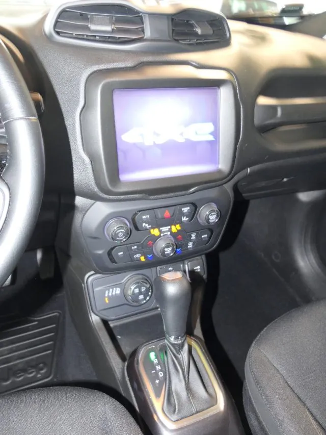 Jeep Renegade 1.3 T4 190CV PHEV 4xe AT6 Limited - Foto 11