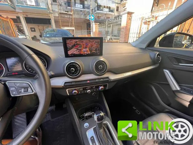 Audi Q2 Q2 30 TDI Business - Foto 9