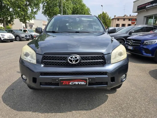 Toyota RAV 4 RAV4 2.2 D-4D 136 CV - Foto 6