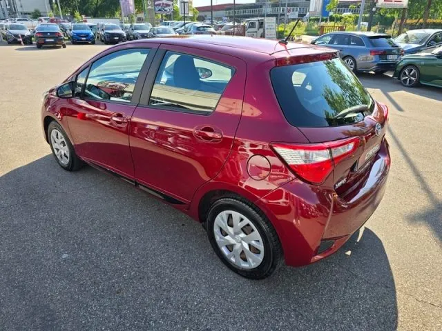 Toyota Yaris 1.0 72 CV 5 porte NEOPATENTATI - PERMUTE - Foto 3