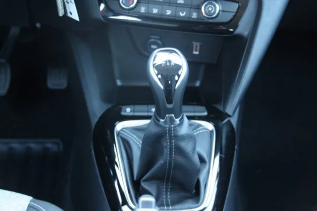 Opel Corsa Corsa 1.2 - Foto 10