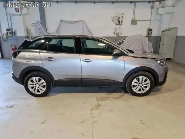 Peugeot 3008 BLUEHDI 130 EAT8 SeS BUSINESS - FY113YL - Foto 5