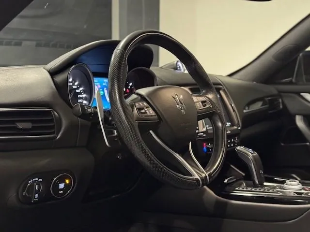 Maserati Levante Levante V6 Diesel 275 CV AWD Gransport - Foto 8