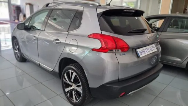 Peugeot 2008 2008 BlueHDi 100 Allure - Foto 4
