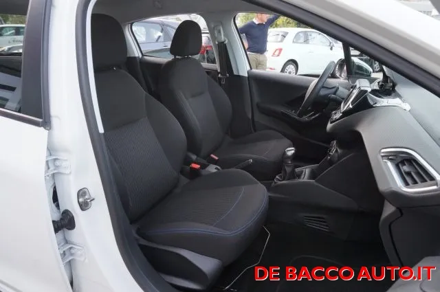 Peugeot 208 208 PureTech 82 S&S 5p. Signature - Foto 6